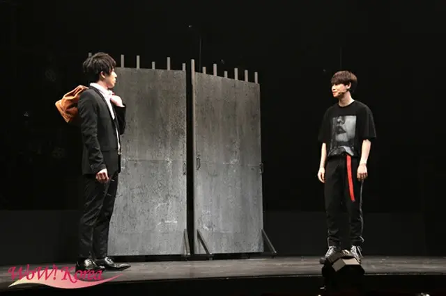 ミュージカル「GRIEF 7」のワンシーン