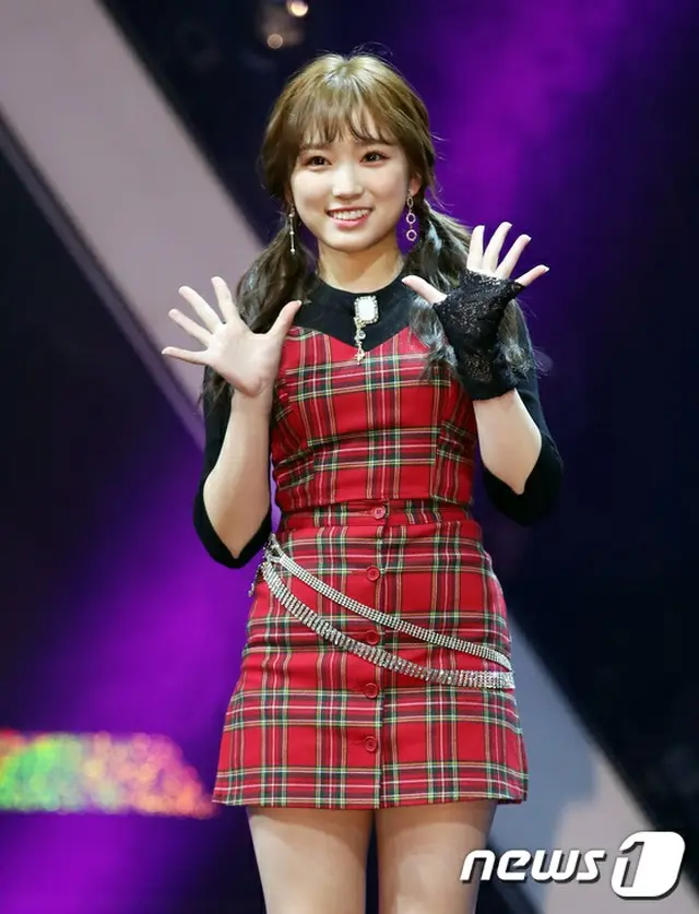 矢吹奈子