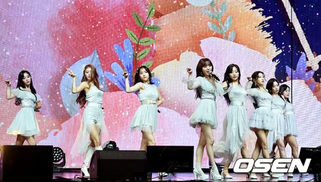 LOVELYZ