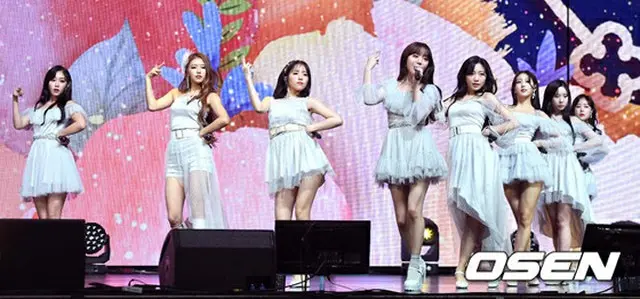 LOVELYZ