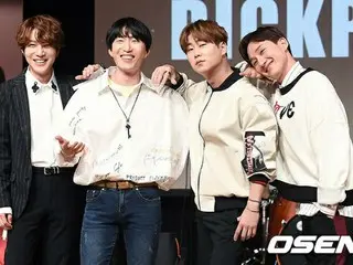 シングルアルバム「SPECIA」ショーケースを開催した「DICKPUNKS」