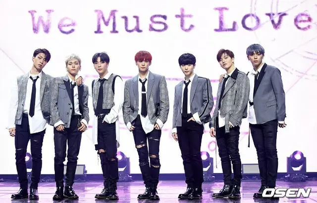3rdミニアルバム「WE MUST LOVE」発売記念ショーケースを開催した「ONF」