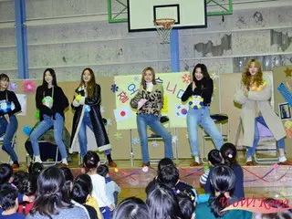 GFSC1日特別広報大使として児童福祉施設を訪問した「(G)I-DLE」