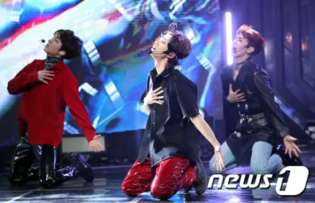 6thミニアルバム「NARCISSUS」のショーケースを開催した「SF9」