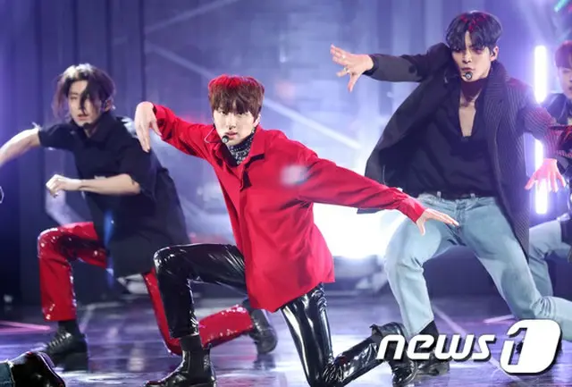 6thミニアルバム「NARCISSUS」のショーケースを開催した「SF9」