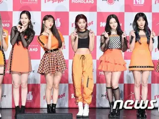 5thミニアルバム「Show Me」のショーケースを開催した「MOMOLAND」