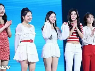 「V HEARTBEAT LIVE」に出演した「Red Velvet」