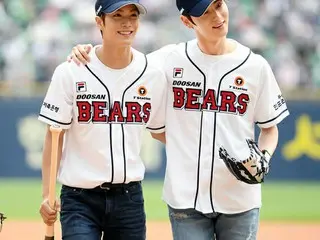 始球・始打式をおこなった「NU‘EST」ミンヒョンとJR