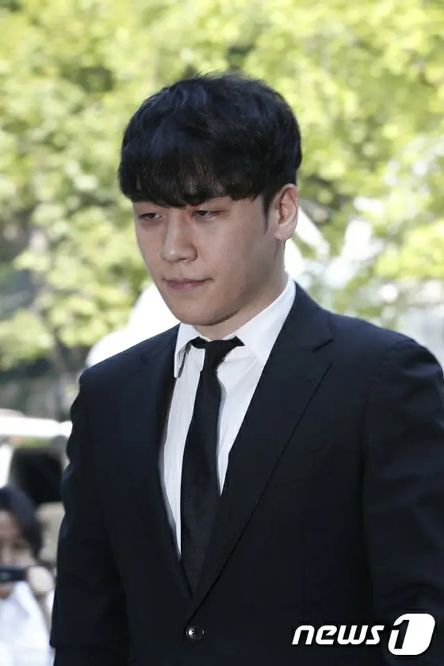 V.I（元BIGBANG）