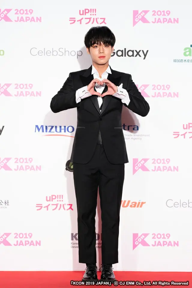 パク・ジフン