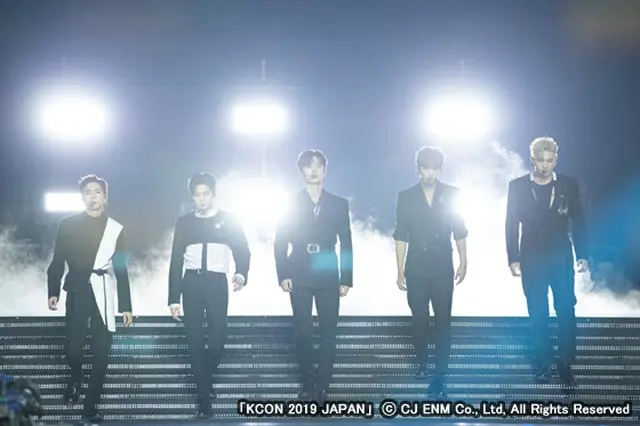 「NU‘EST」
