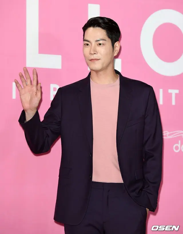 俳優ホン・ジョンヒョン