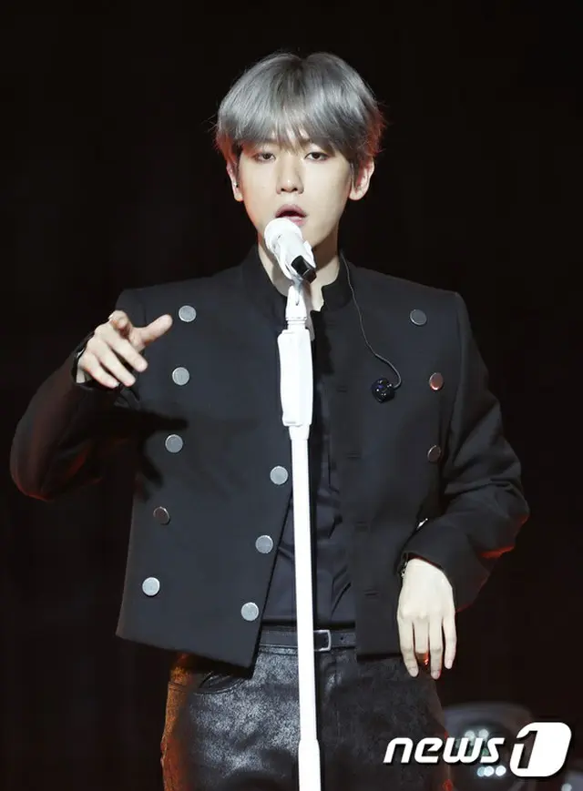 BAEK HYUN