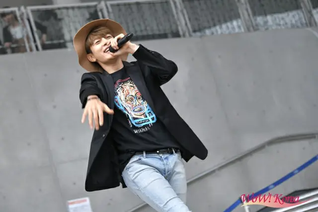 SE7EN