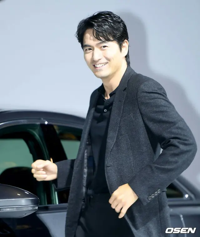 俳優イ・ジヌク