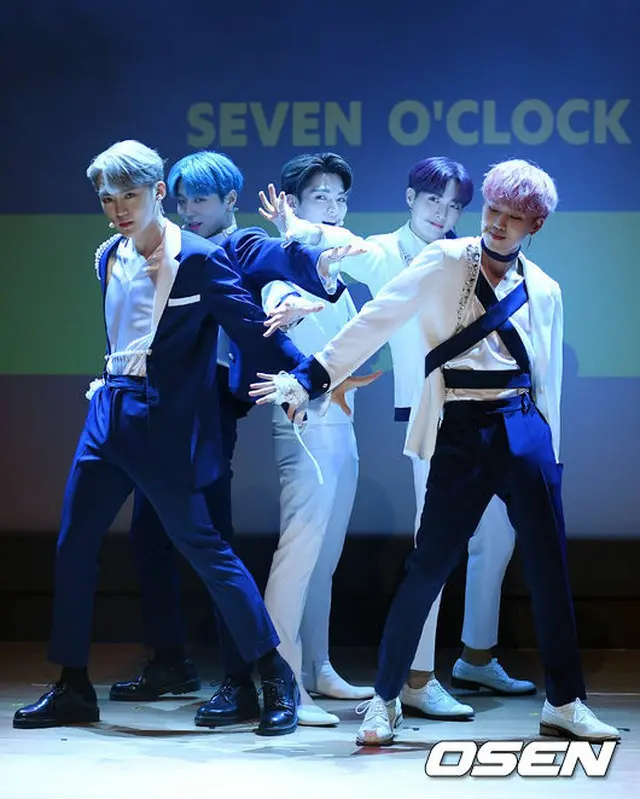 「7 O’Clock」