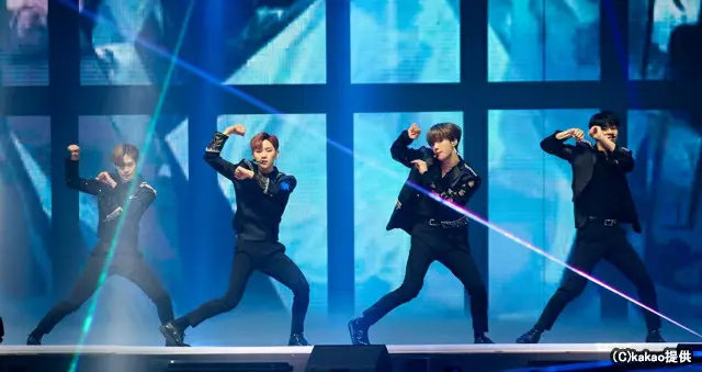 「AB6IX」