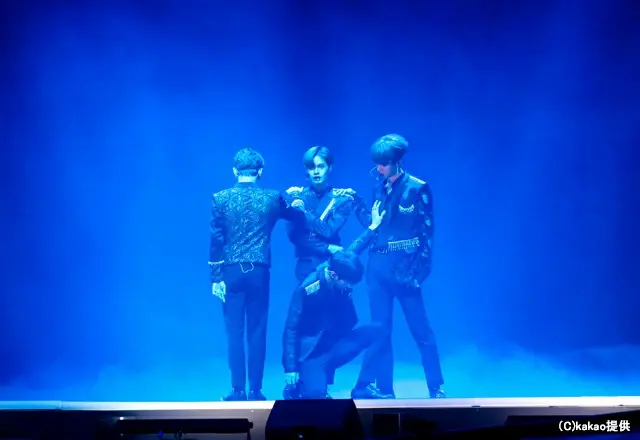 「AB6IX」