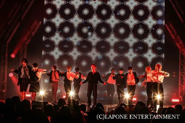 2ND ALBUM発売記念ショーケースイベント「PARTY With Us」を開催した「JO1」10