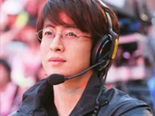 ペ・ヨンジュンの涙にファン4,000名もらい泣き