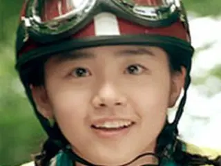 ムン・グニョン　携帯CMで“キュートさ”発揮！