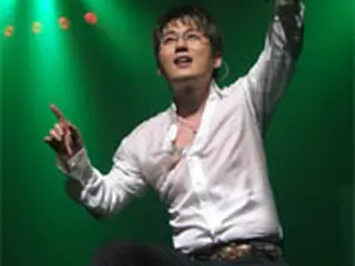 シン・スンフン 韓日のファンと共にデビュー15周年コンサート