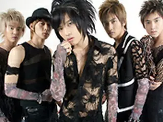 “東方神起”ファン　「違約金200億募金するからSMから抜け出して！」