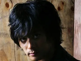 チャン・ドンゴン愛蔵品　1,400万ウォンで売却