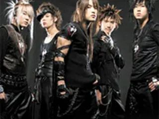 台湾「東方神起は、世界的な歌手」
