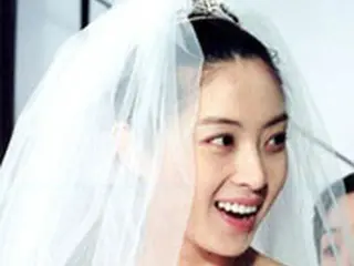 ソン・ユナ　“来年結婚”事実無根