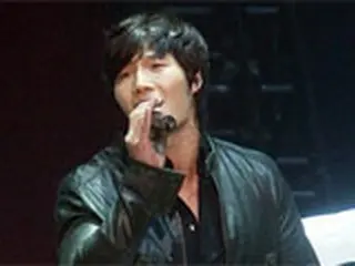 ＜M！ Count Down＞で熱唱しているキム・ジョングク