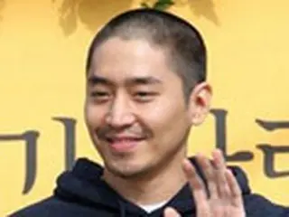 公益勤務中のエリック 献血キャンペーンに参加