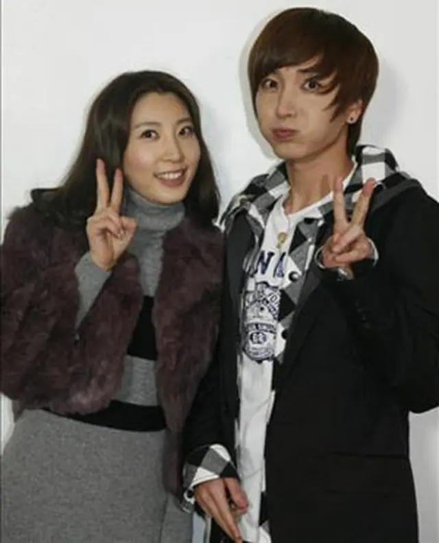 ＜Super Junior＞イトゥク＆実姉