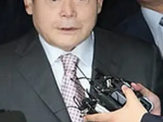 株式長者に李健熙氏返り咲き、2兆5千億ウォン