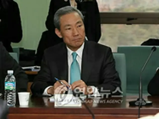 危機管理対策会議に出席する金本部長＝11日、ソウル（聯合ニュース）