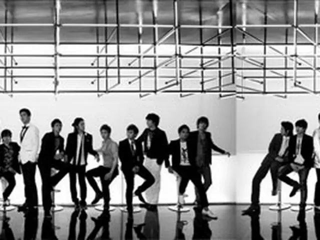 ＜SUPER JUNIOR＞