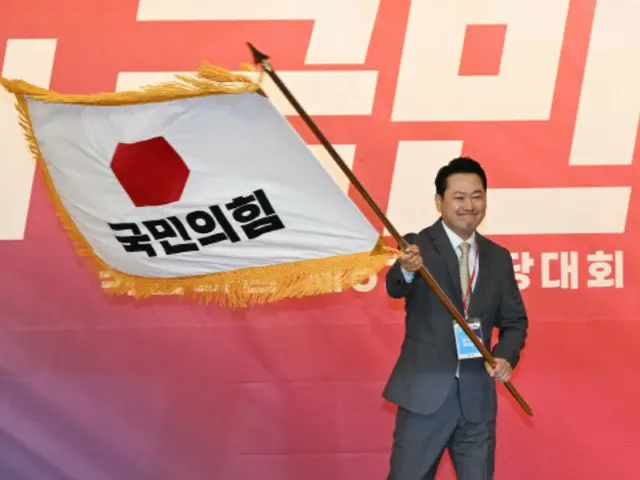 保守系野党「国民の力」の新代表に張東赫氏…党内の結束強調＝韓国