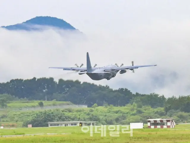 国防部、空軍輸送機「日本領空通過手続き不備」を確認　7人の懲戒を要求