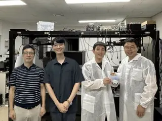 霧の中の姿も鮮明に…AIで損傷した映像も復元可能に？