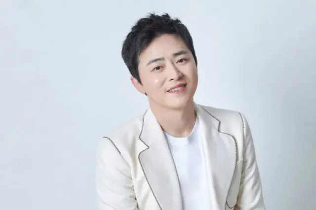 俳優チョ・ジョンソクがSBS看板ニュース番組「8ニュース」に31日出演する。