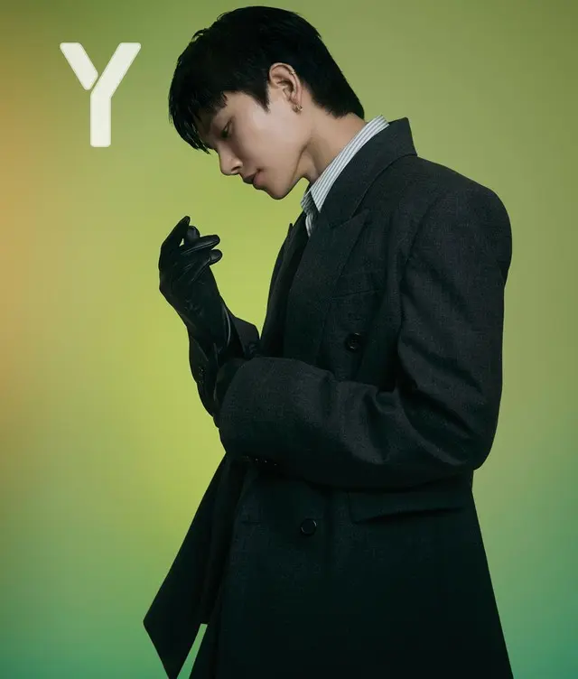 「SEVENTEEN」JOSHUA、グラビア&インタビュー公開…“「SEVENTEEN」、いつも僕を待ってくれる家…心強い存在”04