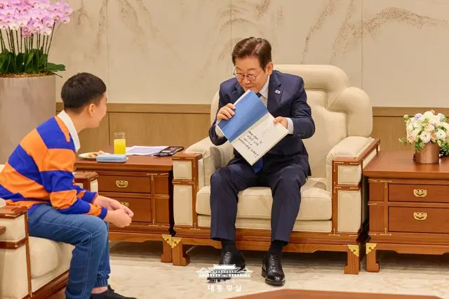 李大統領の支持率が「5％」上昇…与党も「3％」上昇＝韓国