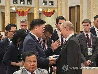 韓国国会議長　金正恩氏に「会えてうれしい」＝プーチン氏とも会話