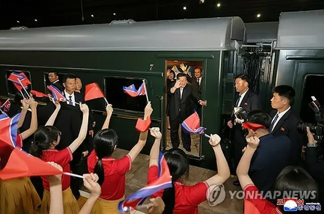 中朝首脳会談終了後、帰国の途に就く金正恩氏＝（朝鮮中央通信＝聯合ニュース）≪転載・転用禁止≫