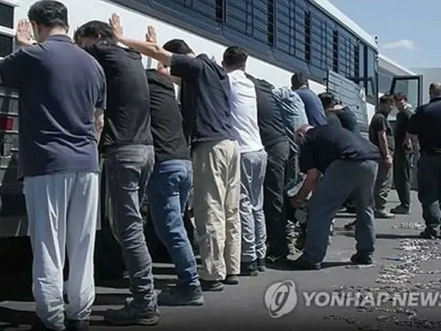 米で韓国人３００人以上拘束　外相が今週中の訪米調整