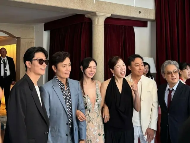 ソン・イェジン、映画「仕方ない」がベネチア国際映画祭で受賞ならずも満足感…「胸がじんとして夢のよう」