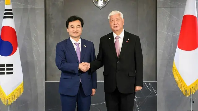 日韓の国防相が韓国で「会談」…2015年以降「10年ぶり」＝韓国報道