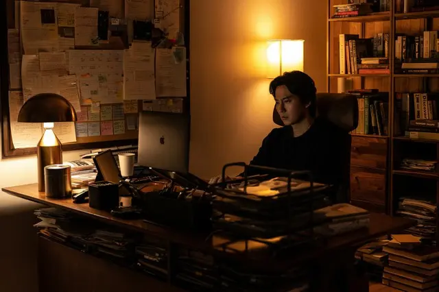 ハ・ジョンウ×キム・ナムギル待望の共演作『ブロークン 復讐者の夜』、メイキング映像&新写真解禁！3