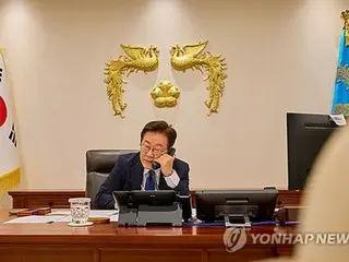 李大統領　仏マクロン氏と初の電話会談＝協力拡大呼びかけ