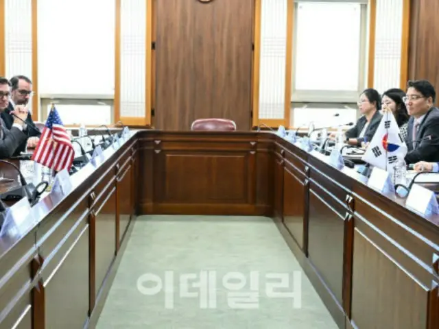 韓国人労働者拘束に抗議、米韓「ビザワーキンググループ」推進議論を加速